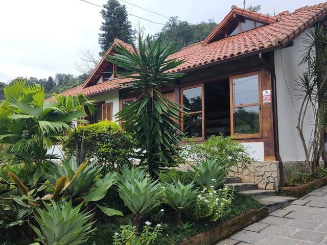 #1 - Casa para Venda em Petrópolis - RJ