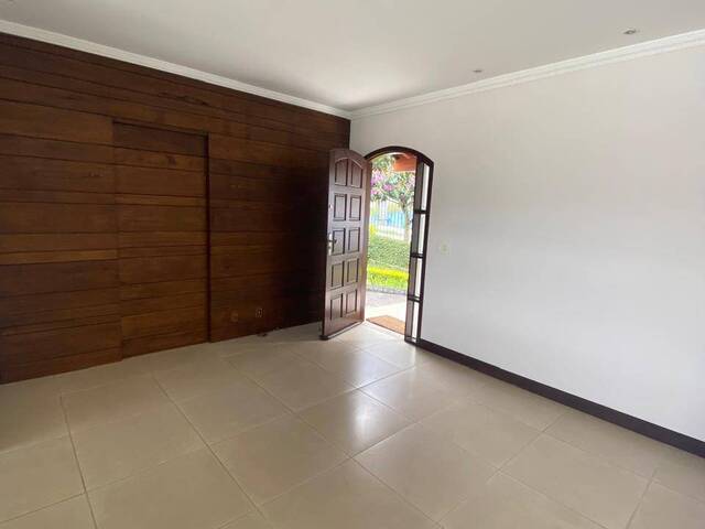 #8 - Casa para Venda em Teresópolis - RJ