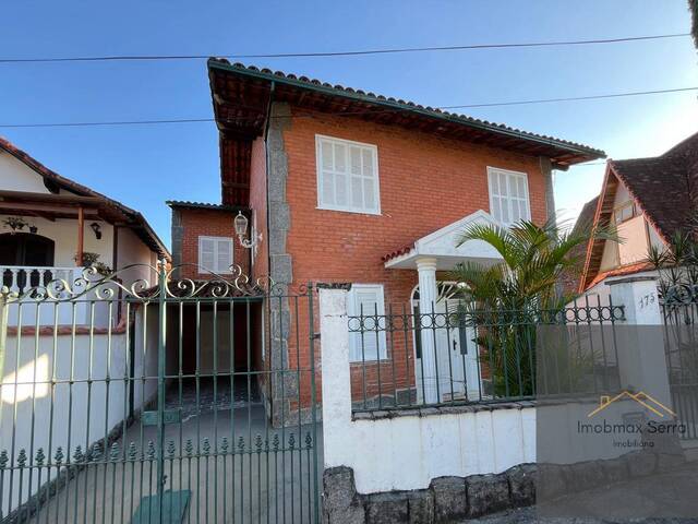 #13 - Casa para Venda em Petrópolis - RJ