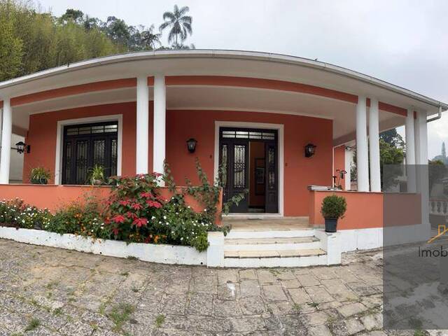 #21 - Casa para Venda em Petrópolis - RJ