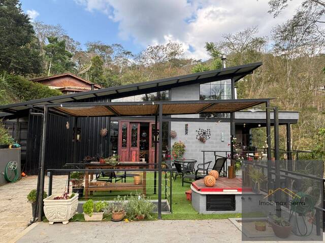 #30 - Casa para Venda em Petrópolis - RJ